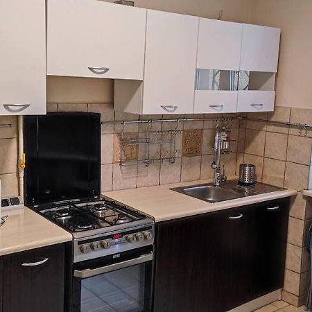 Two Room Apartment In A Prestigious Location วอร์ซอ ภายนอก รูปภาพ